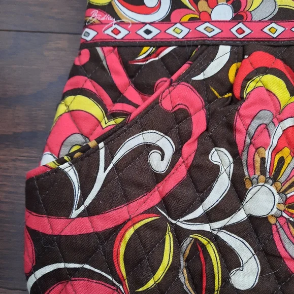 Vera Bradley Puccini Brown Patterned Tote Bag/Purse (Retired Pattern) - Picture 4 of 11